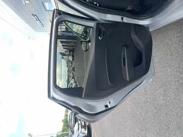 Renault Clio blue dci 100 — photo 17