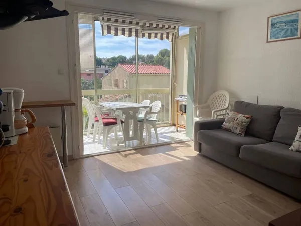 Studio 1 pièce 26 m²