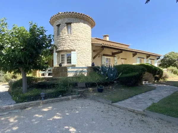 Maison 5 pièces 150 m²