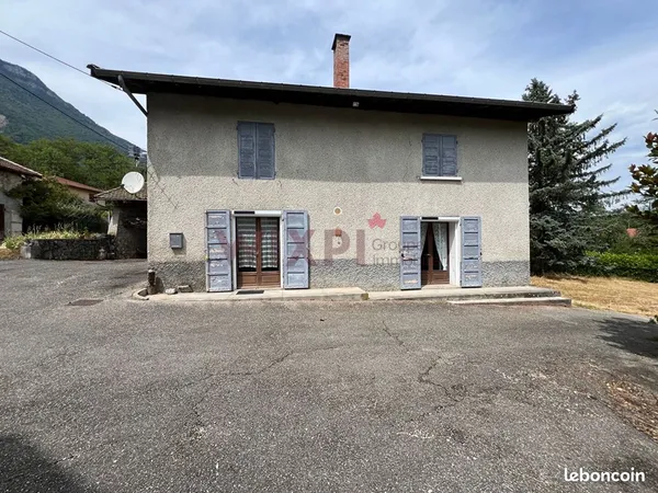 Maison 5 pièces 153 m²