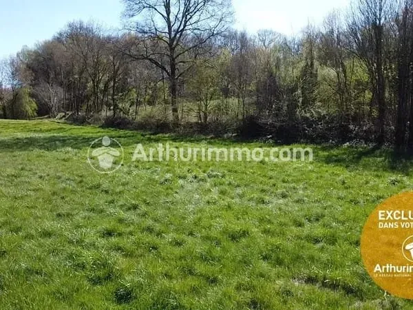 Terrain à bâtir au calme - 1400 m² à 5 min de Saint-Astier