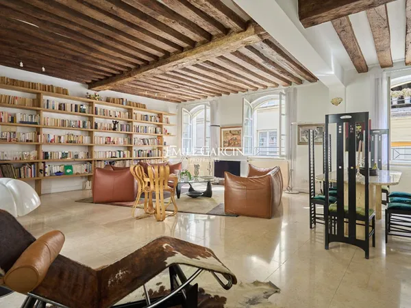 A vendre - Appartement - Paris 75005 - Maubert-Mutualité - calme - ascenseur