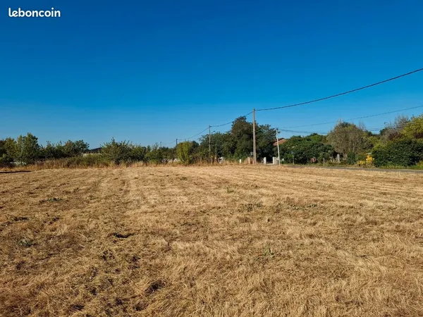 Terrain constructible Lafitte-Vigordane 1016m2