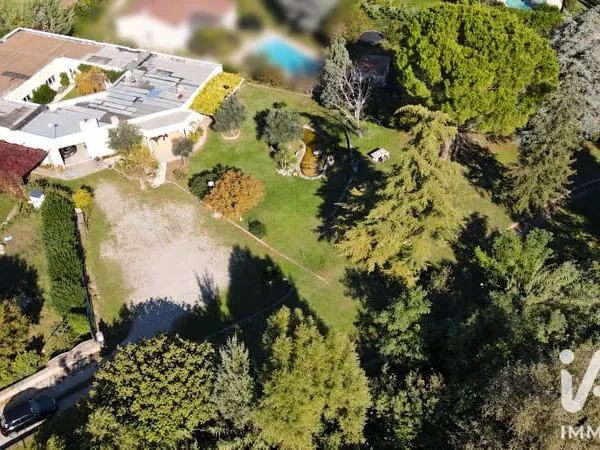 Maison 5 pièces 126 m²