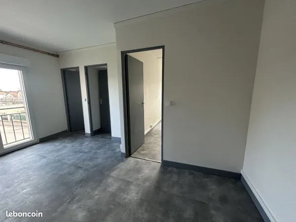 Appartement 5 pièces 63 m²