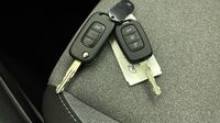 Renault Clio 1.5 Blue dCi 100ch Evolution - 24 — photo 16