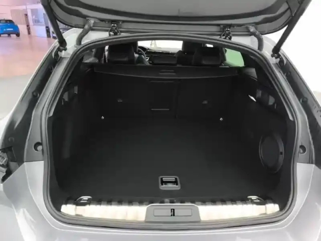 Peugeot 508 sw hybrid 180 e-eat8 allure — photo 8