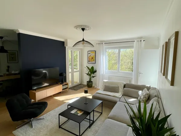 Loue appartement - Fin octobre 2026 à juin 2027 - 76m² meublé - Bordeaux Cauderan Primerose