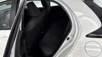 Toyota Yaris 116h Dynamic Business Affaire MY22 + Programme Toyota Expérience — photo 13