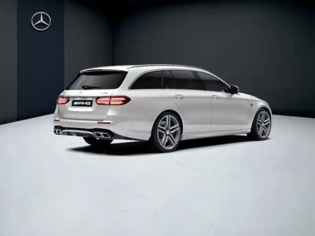 Mercedes Cla mercedes-amg e 63 s 4matic+ br — photo 5