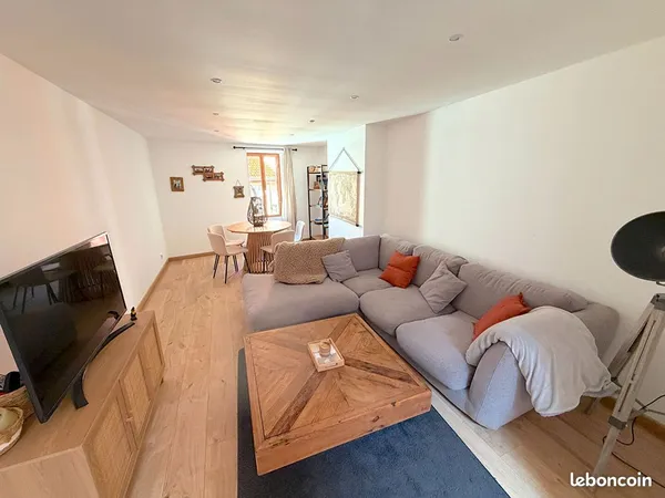 Maison de ville 6 pièces 154 m²