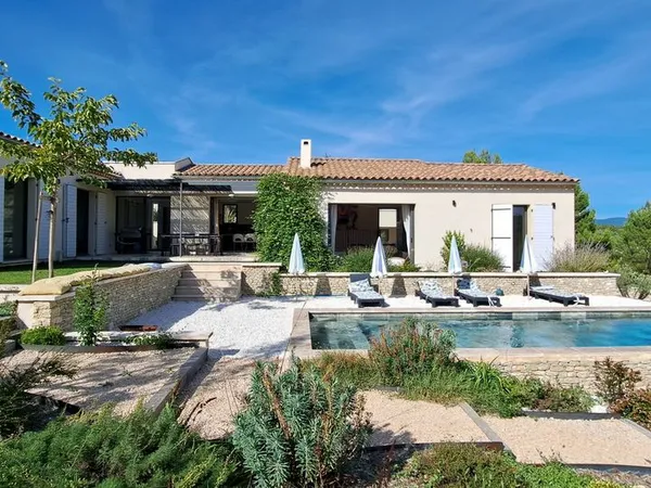 Maison proche Gordes