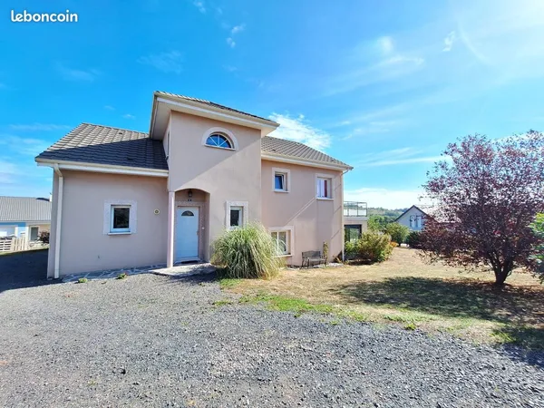 Maison 6 pièces 110 m²