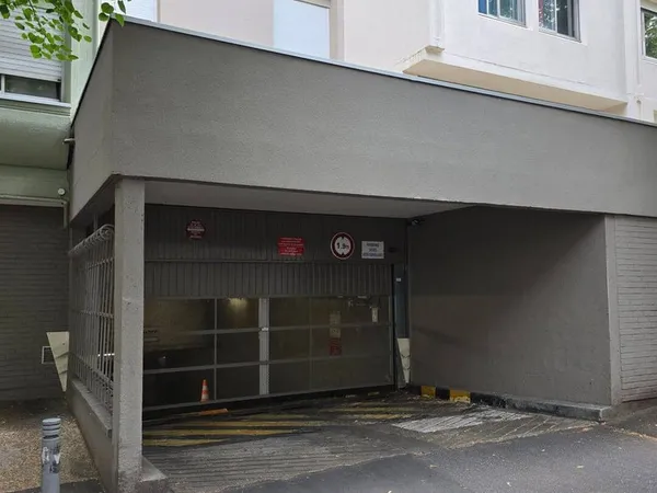 Parking 15 m²