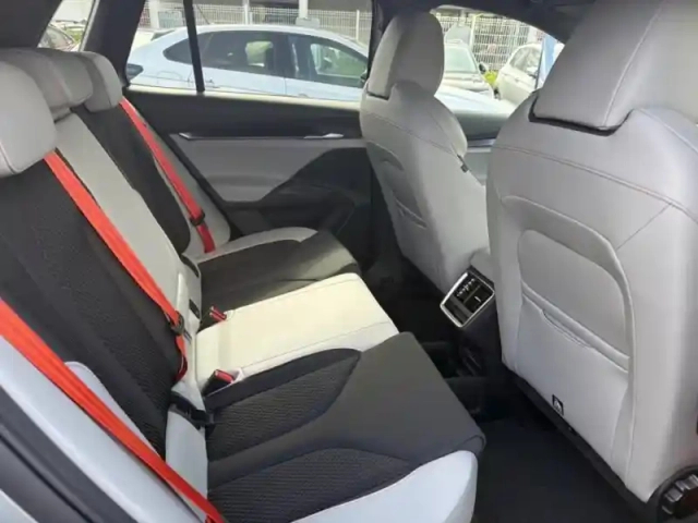 Skoda Elroq 286ch 85 plus — photo 14