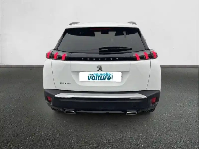 Peugeot 2008 puretech 130 s&amp;s eat8 — photo 5