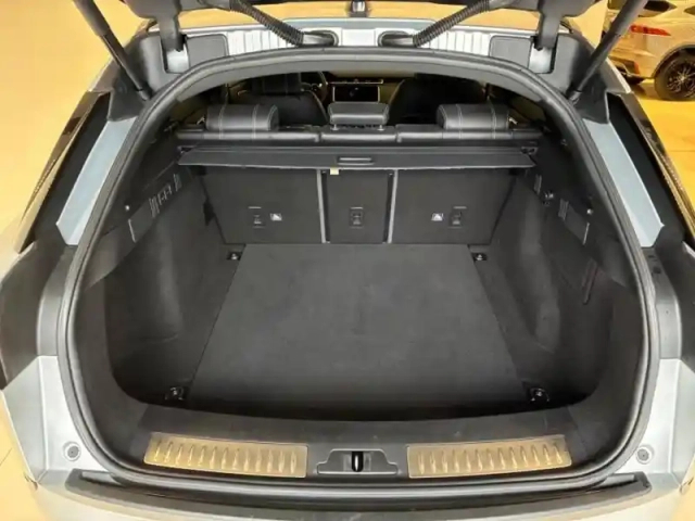 Land Rover Range Rover velar 3.0d v6 300ch r-dynamic hse awd bva — photo 15