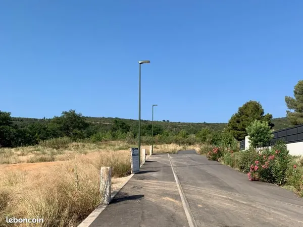 Terrain 317 m² Thuir