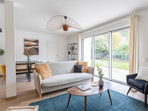 Larmor-Baden - Maison neuve de 122 m² avec jardin, à 3 minutes de la plage