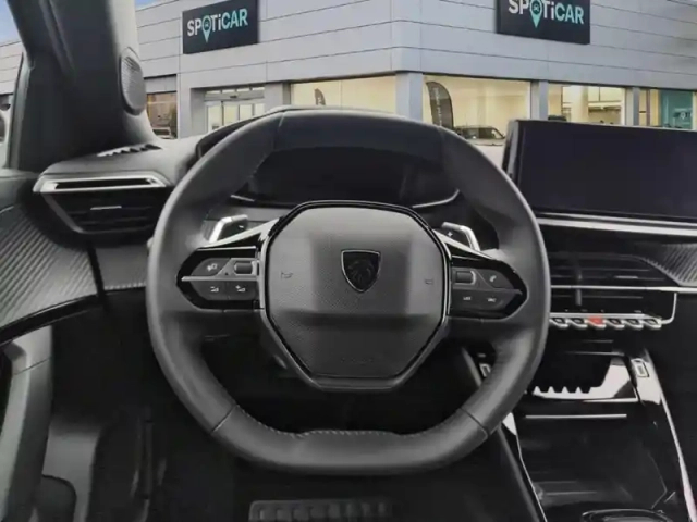 Peugeot 2008 puretech 130 s&amp;s eat8 allure — photo 12