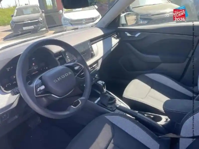 Skoda Kamiq 1.0 tsi evo 2 116ch selection dsg7 camera carplay — photo 15