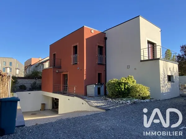 Maison 6 pièces 200 m²
