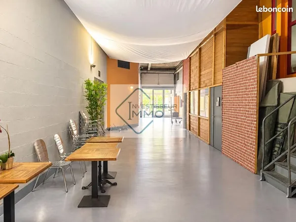 Immeuble 2753 m²