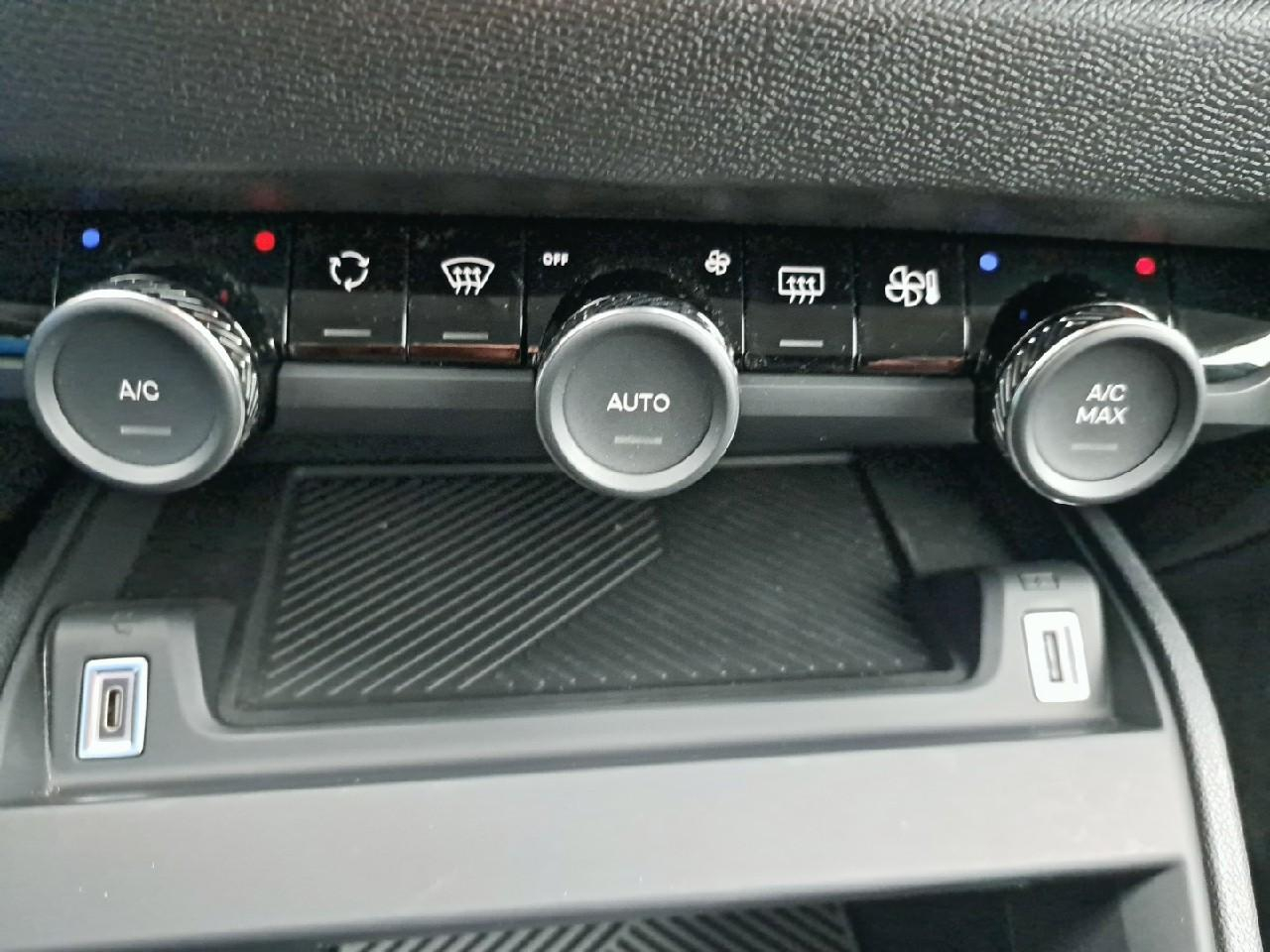 Citroën C4 bluehdi 130 eat8 plus — photo 18