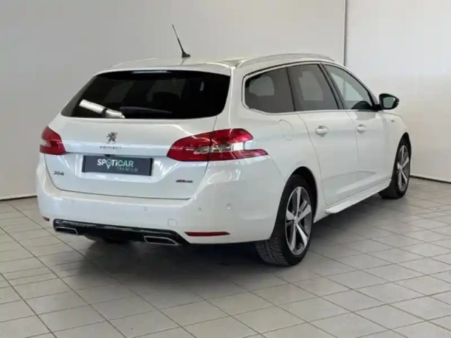 Peugeot 308 sw 1.6 bluehdi 120ch gt line s&amp;s — photo 5