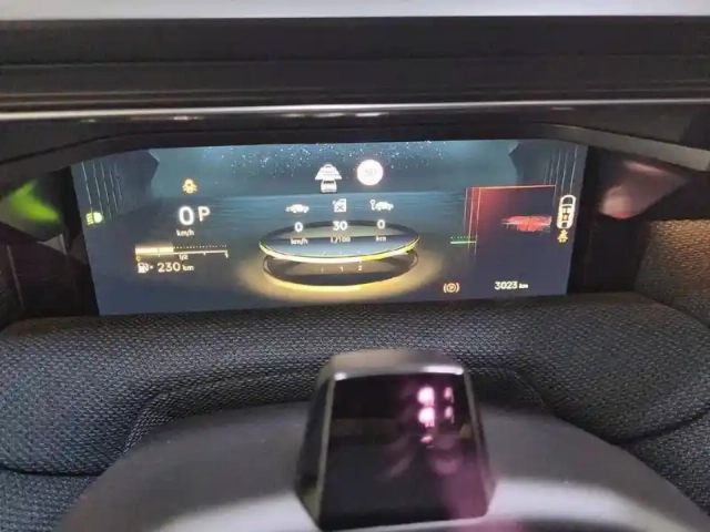 Citroën C5 Aircross hybride 145 ch e-dcs6 — photo 42