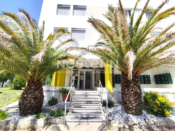 Opportunité - Appartement 3 pièces à vendre à Royan Centre-Ville - Travaux à prévoir