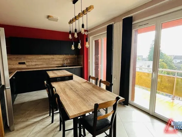 Appartement 4 pièces 81 m²