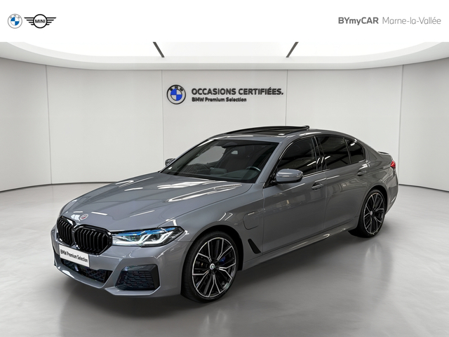 BMW 545e TwinPower Turbo xDrive 394 ch BVA8
