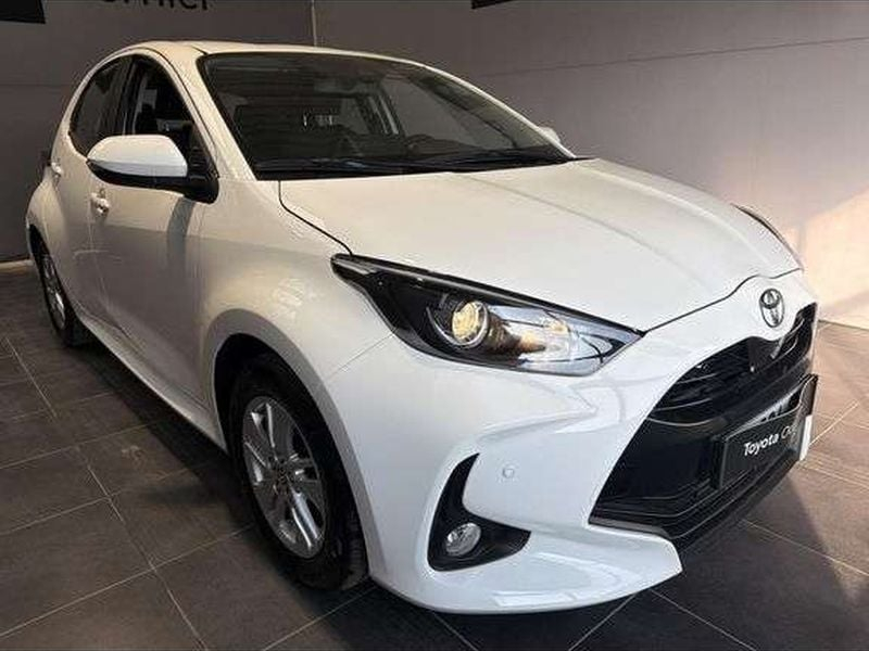 Toyota YARIS Toyota Yaris 120 VVT-i Dynamic Business 5p MC24 — photo 1