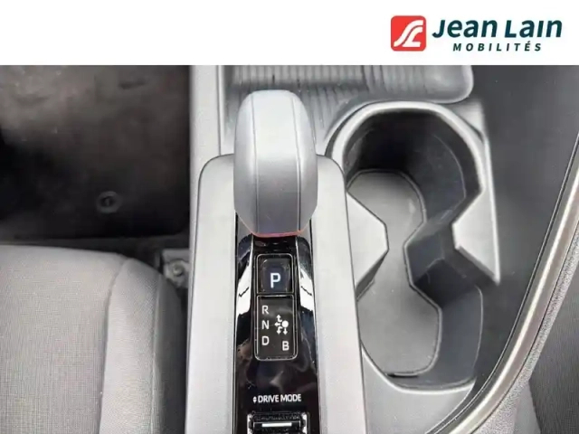 Toyota C-Hr hybride rechargeable 225 — photo 13