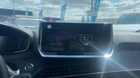 Peugeot 208 1.2 Hybrid 145ch Allure e-DCS6 — photo 18