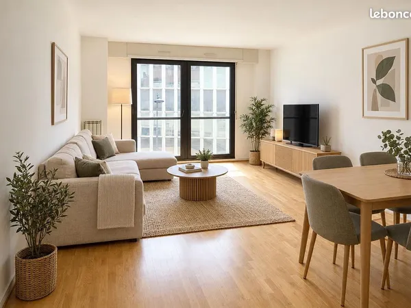 4 Pièces 91 m² Place Falguière 75015