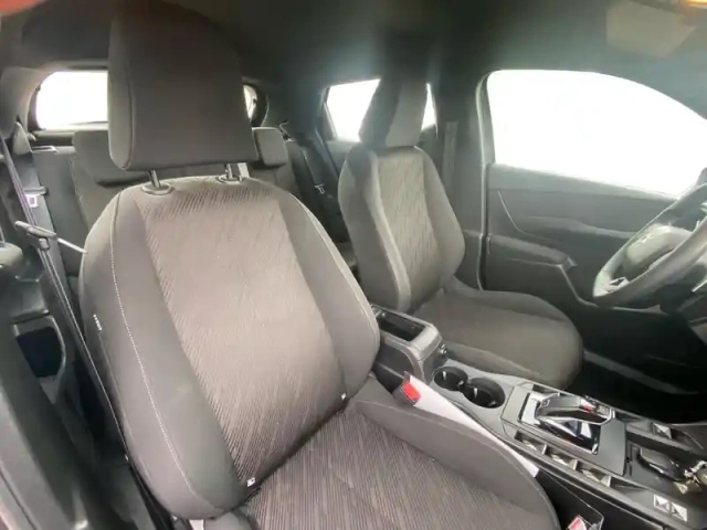 Ds Ds 3 crossback puretech 130ch chic automatique 109g — photo 24