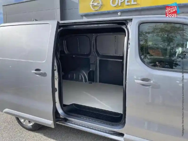 Opel Vivaro fg l2 standard -e 300 pack business — photo 9