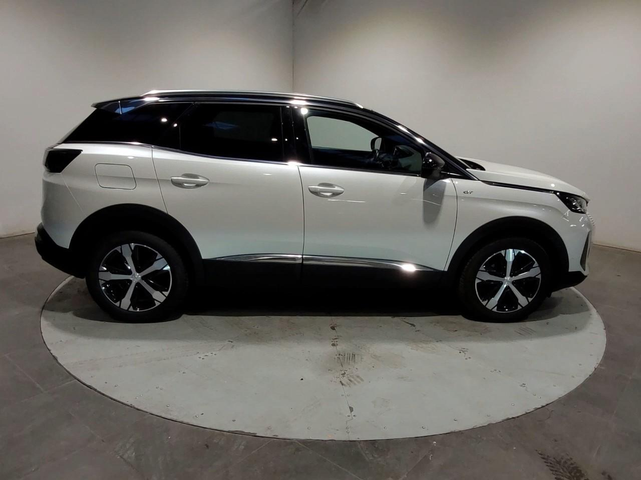 Peugeot 3008 puretech 130ch s&s eat8 gt — photo 6