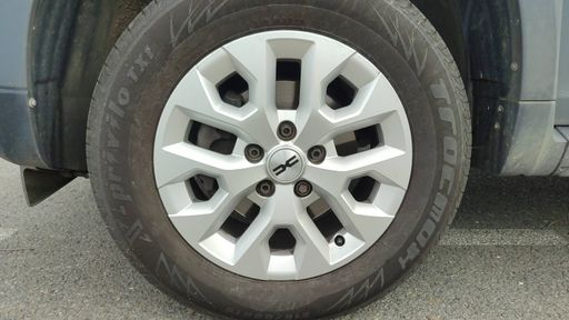 Dacia Duster 1.3 TCe 130 - Expression – 2023 – 49284 km – Essence – Boîte Manuelle — photo 13