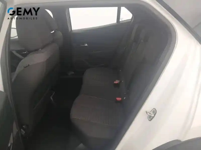 Peugeot 2008 puretech 130 s&amp;s bvm6 — photo 10