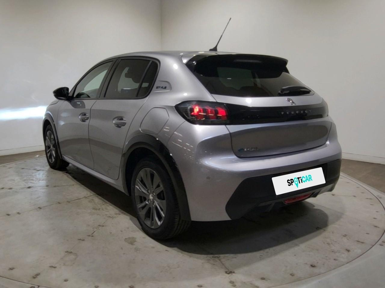 Peugeot 208 electrique 50 kwh 136ch style — photo 3