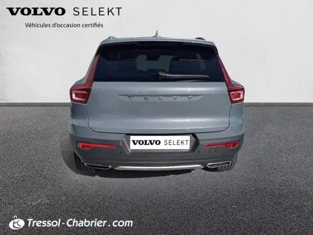 Volvo Xc40 d3 adblue 150 ch geartronic 8 inscription — photo 4