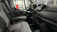 Renault Master F3300 L2H2 2.3 Blue dCi 135ch Confort Euro6E — photo 10