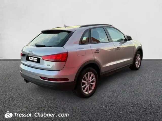 Audi Q3 2.0 tdi ultra 150 ch ambiente — photo 2