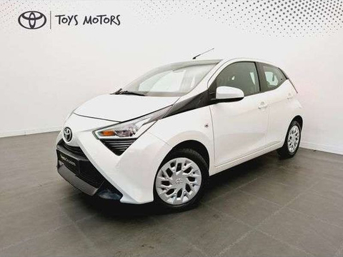 Toyota AYGO Toyota Aygo 1.0 VVT-i xshift  x-play
