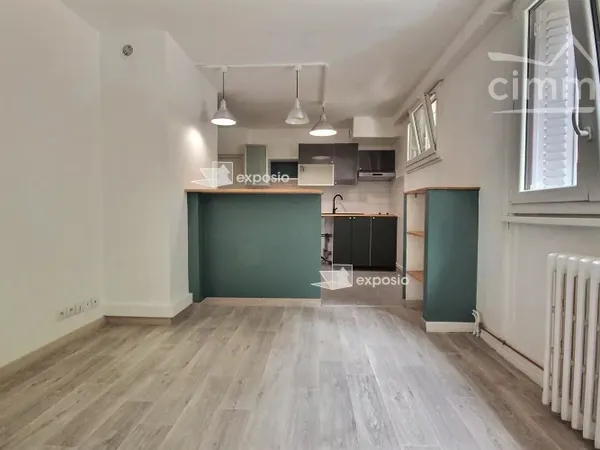 T1 Bis rénové de 29 m² à Domène