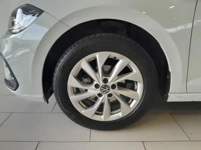 Volkswagen Polo 1.0 tsi 95ch style — photo 10