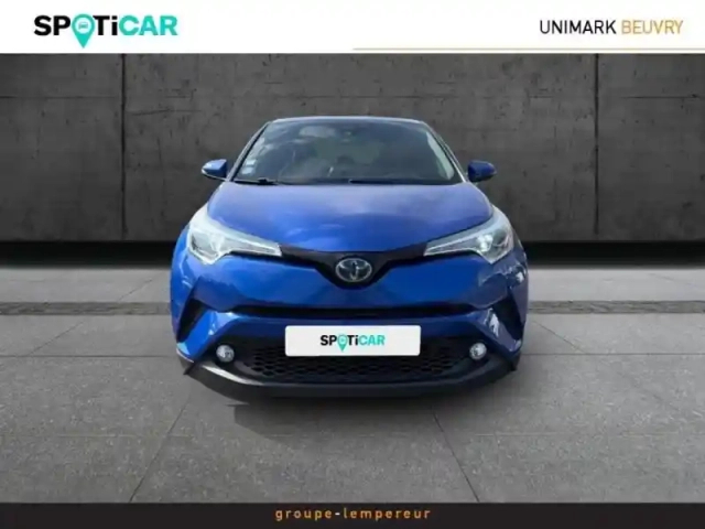 Toyota C-Hr 122h distinctive 2wd e-cvt — photo 2